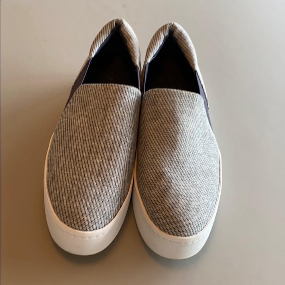 Vince Sneakers